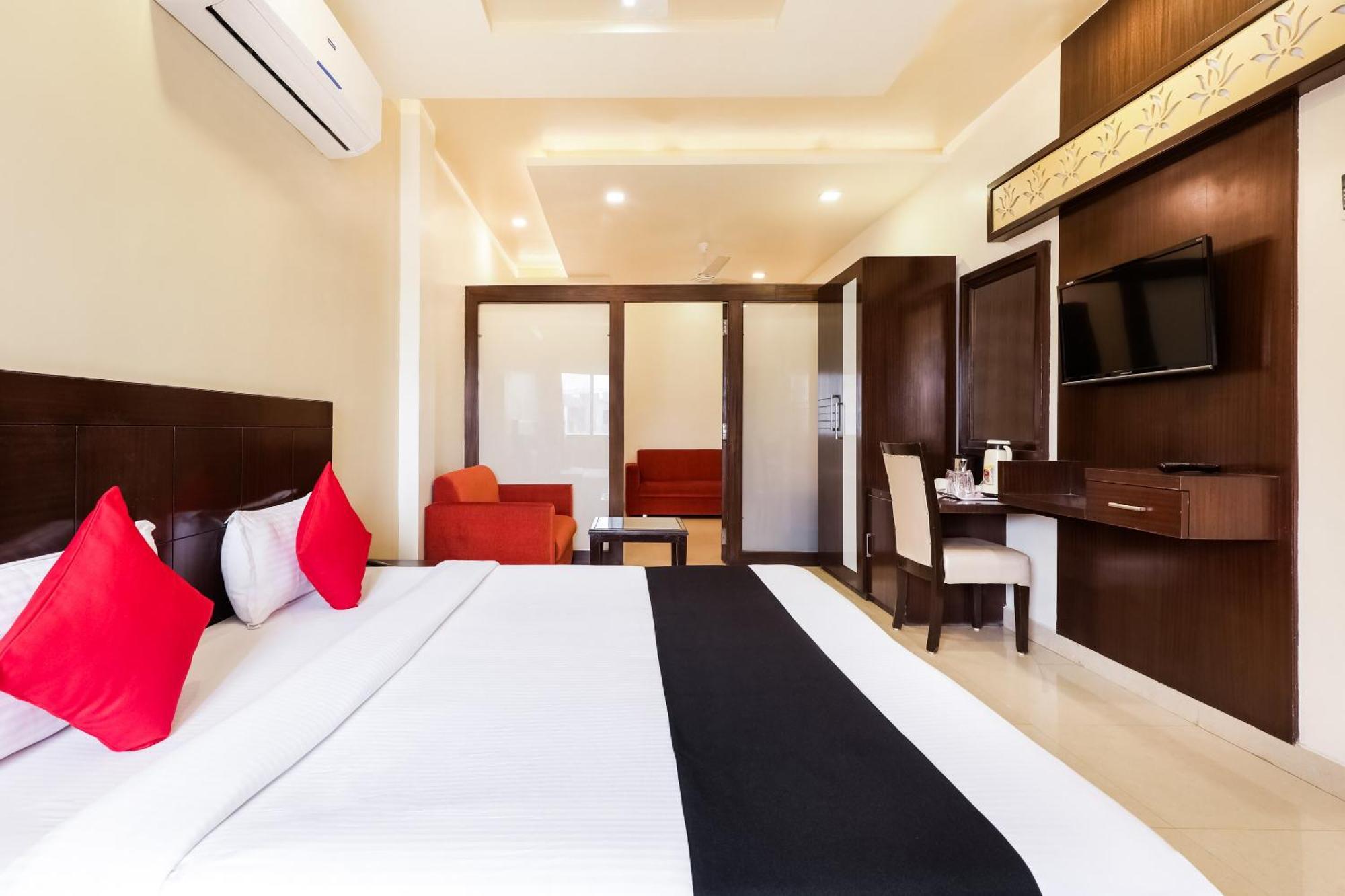 Super Townhouse Lalghati Near Airport Bhopal Exterior foto