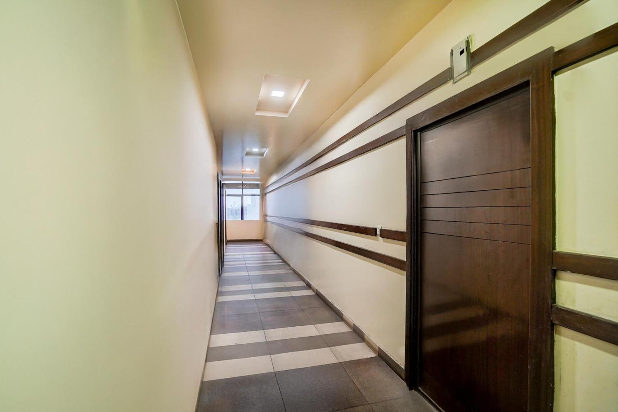 Super Townhouse Lalghati Near Airport Bhopal Exterior foto